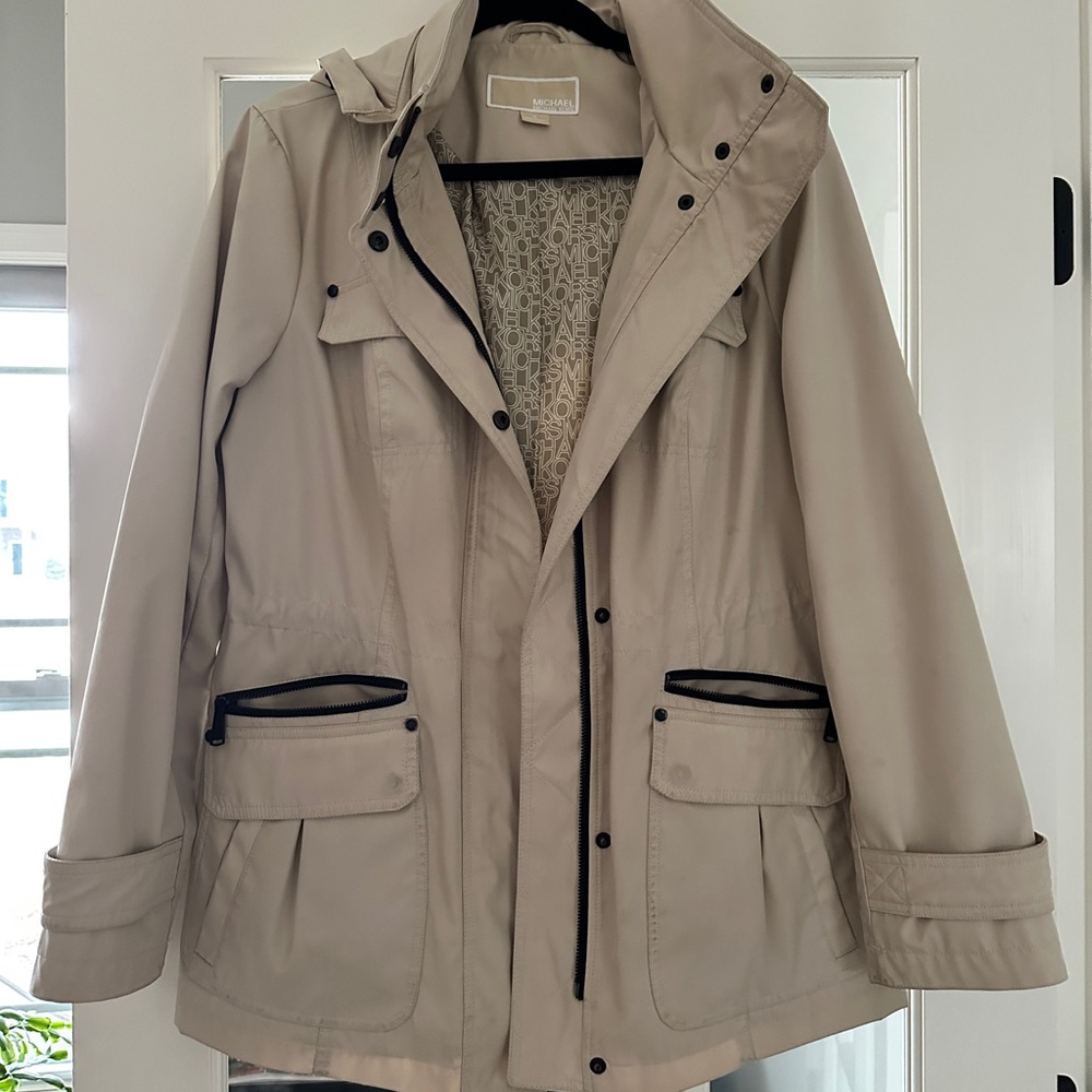 Michael Kors spring jacket with removable hood